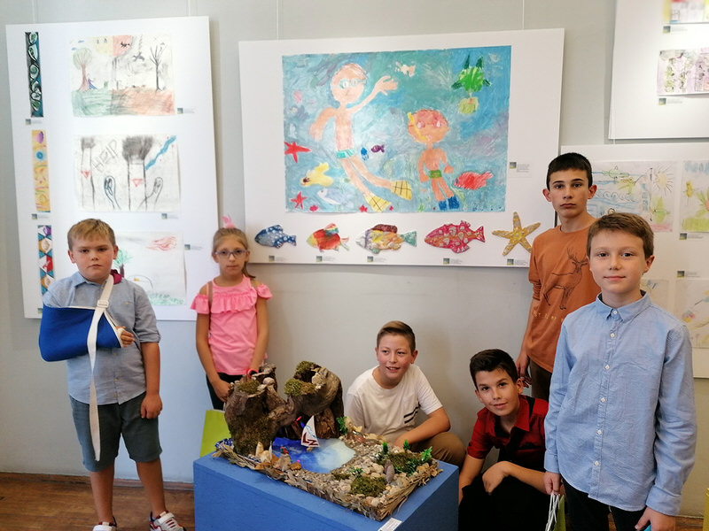 Награде Дечјег октобарског салона за децу из Гроцке и Калуђерице